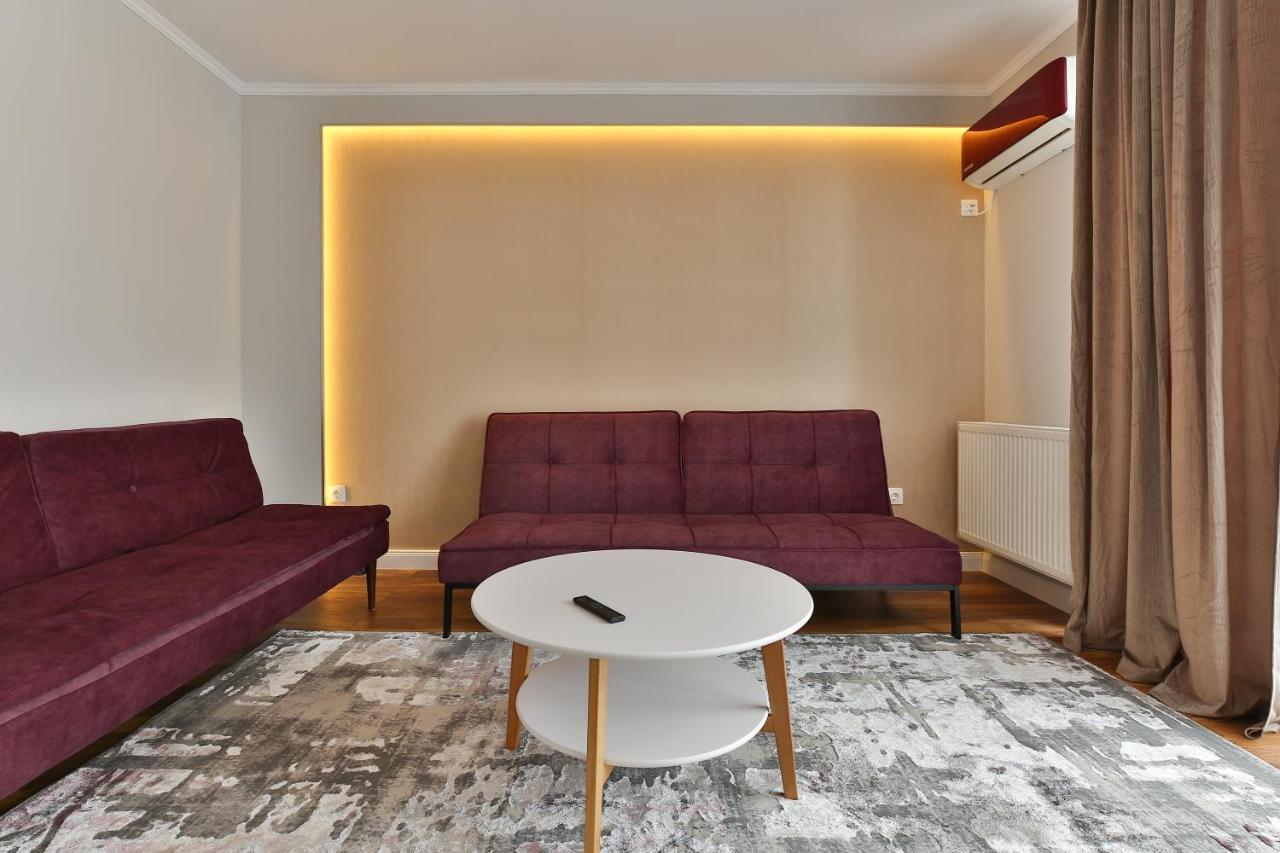 Apartment Ada Homes B4 *